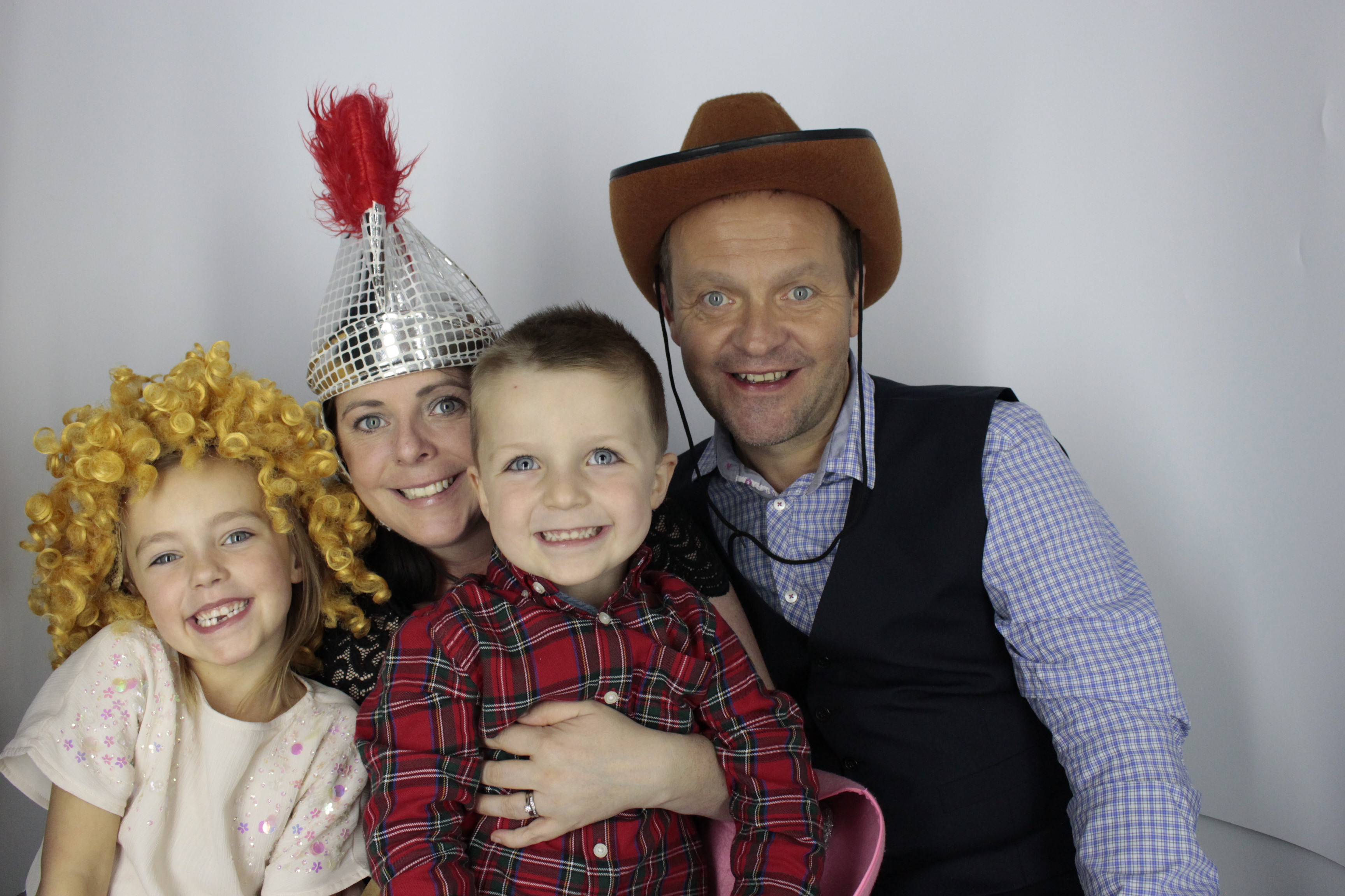 Ben & Kelly's Wedding | View more photos from the event at gallery.myphotoboothexperience.co.uk/u/MyPhotoBoothExperienceLtd/Ben-Kellys-Wedding